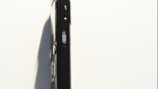 lato-destro-registratore-audio-320x180 Recensione registratore audio economico della Eivotor Recensioni 