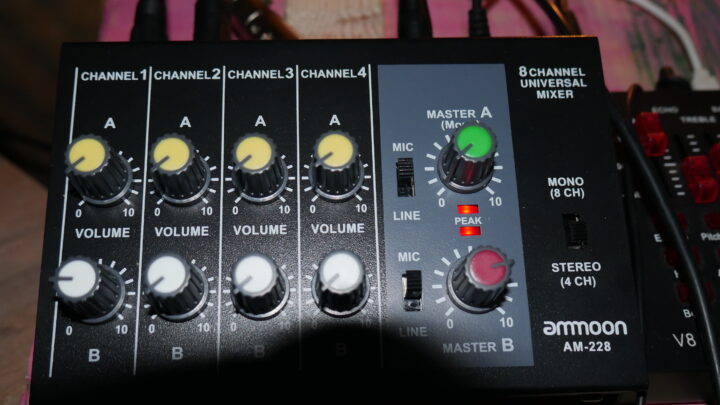 mixer-Ammoon-AM-228-720x405 E' meglio un mixer fisico o un mixer virtuale per registrare l'audio? Recensioni 